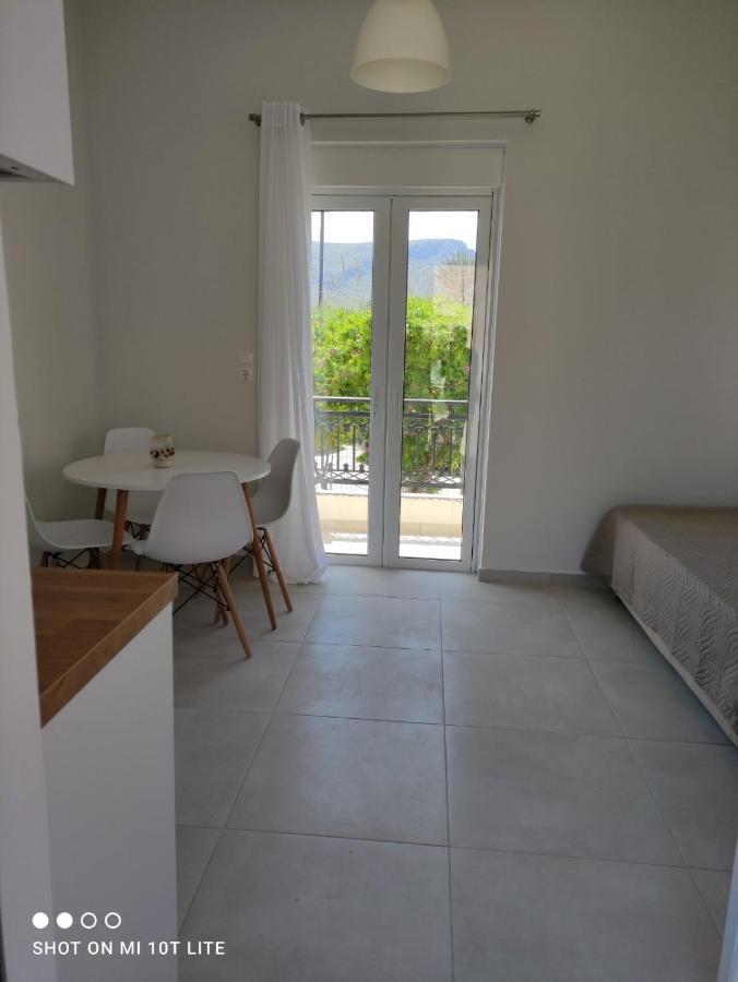 Yannis Apartments Amoudara  Экстерьер фото