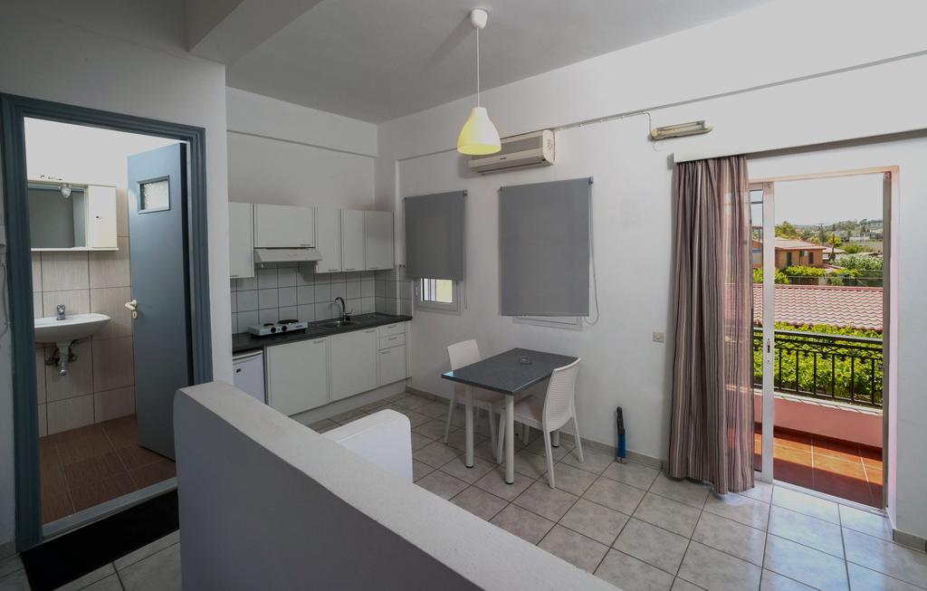 Yannis Apartments Amoudara  Экстерьер фото