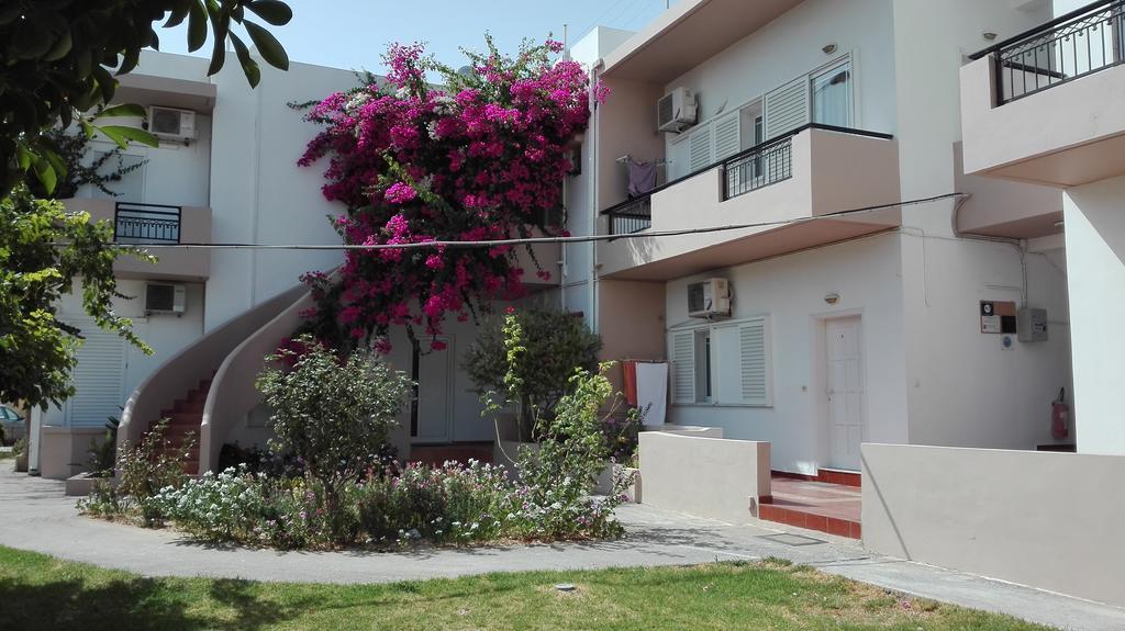 Yannis Apartments Amoudara  Экстерьер фото