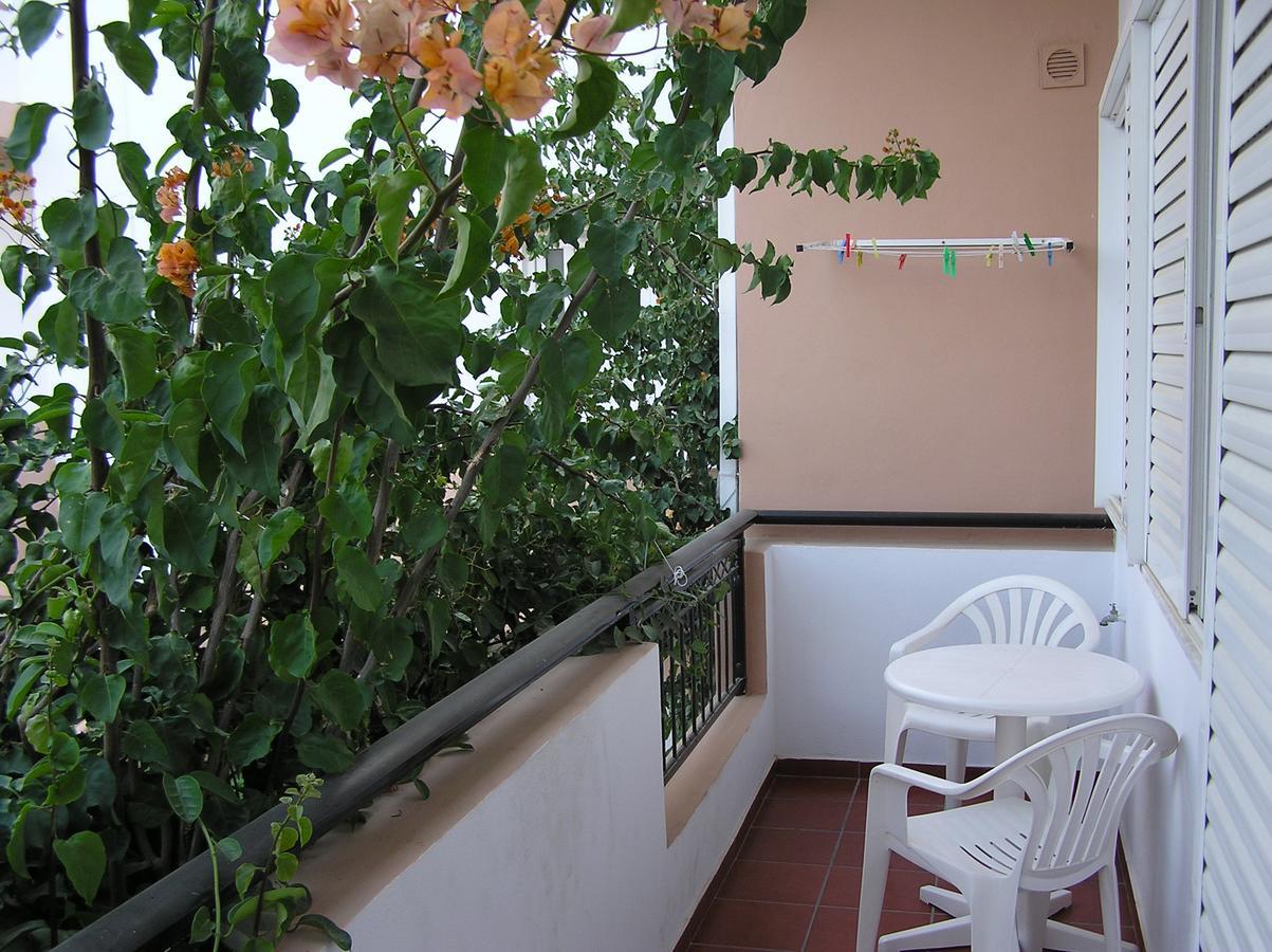 Yannis Apartments Amoudara  Экстерьер фото
