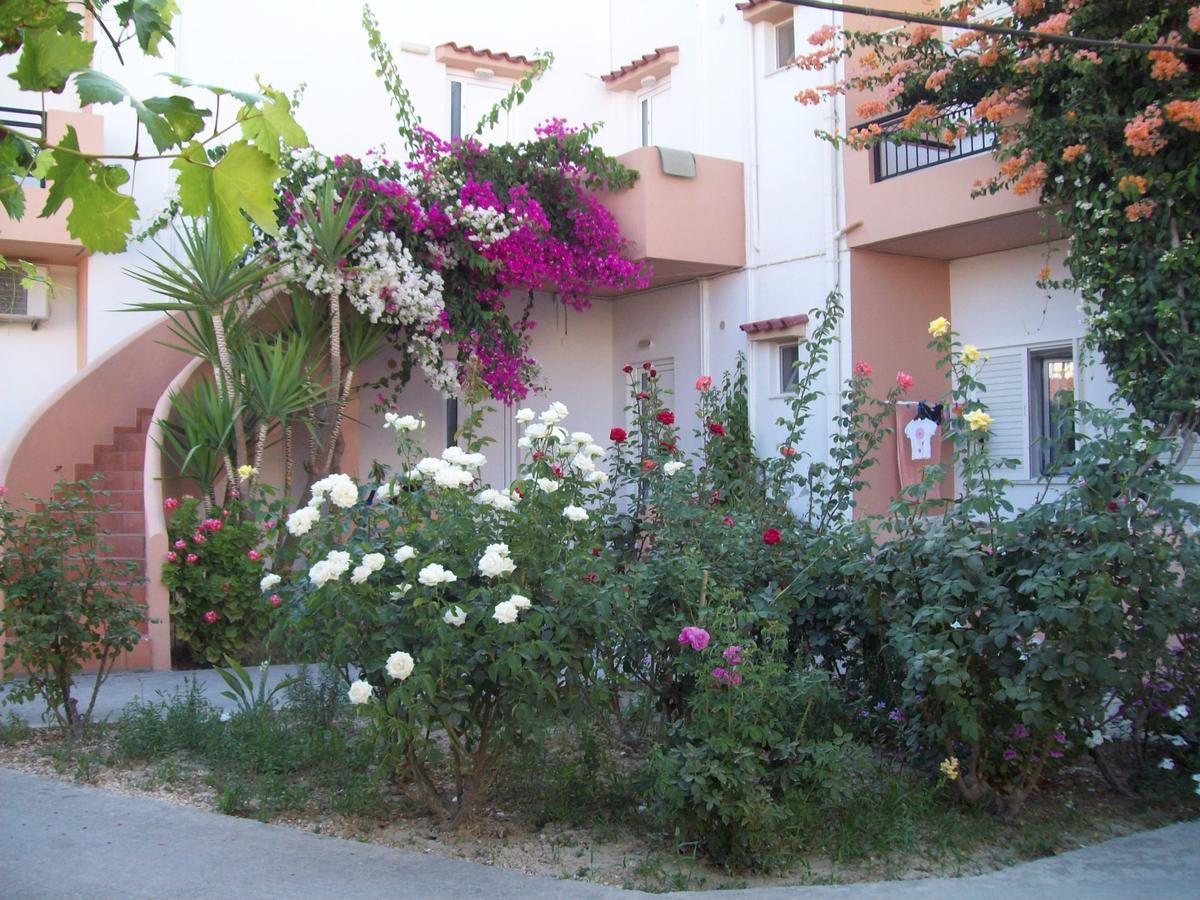 Yannis Apartments Amoudara  Экстерьер фото