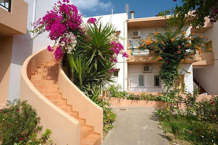 Yannis Apartments Amoudara  Экстерьер фото